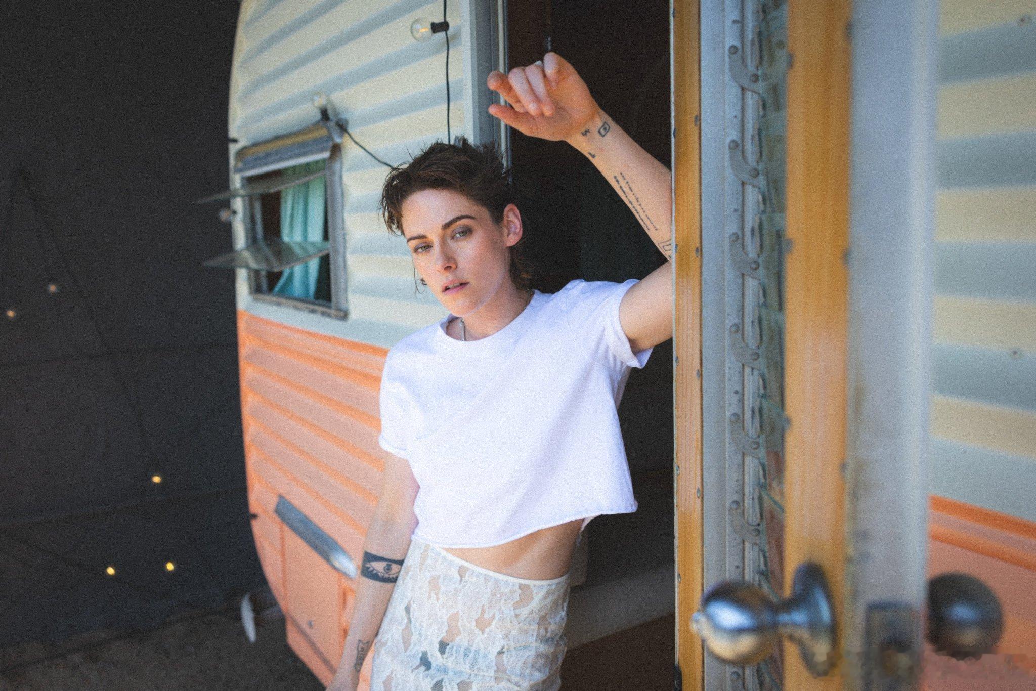 kristen stewart克里斯汀斯图尔特和老婆Dylan meyer、搭档