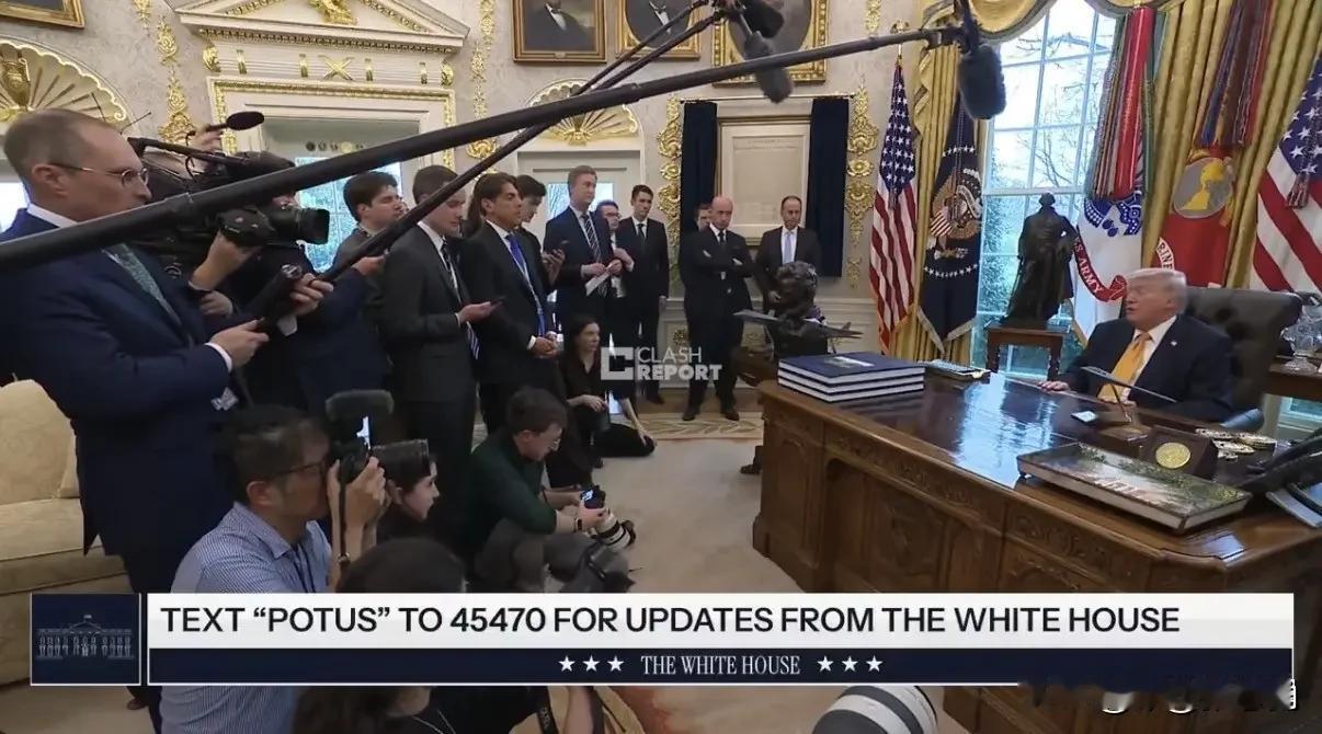 特朗普今天在白宫椭圆形办公室谈推迟访华：“因为战争，我想留在这里。我觉得我必须留