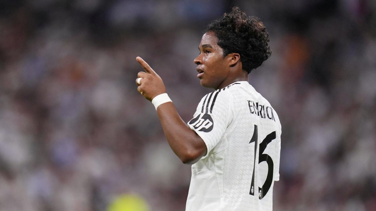 罗马诺消息，恩德里克外租里昂一事即将成行，双方的谈判已经到很深度的阶段。
交易方