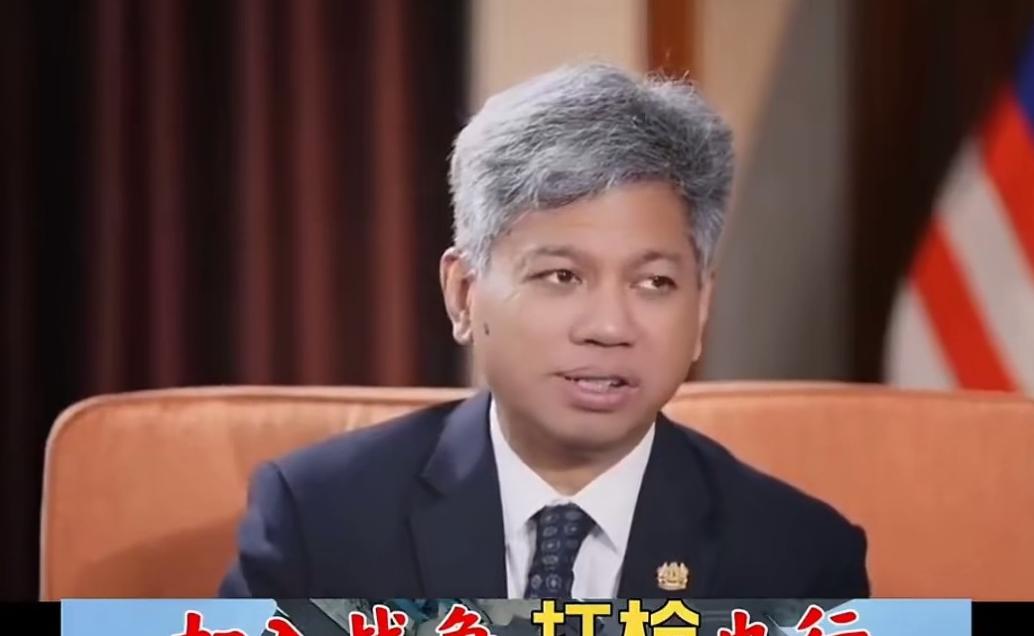 被一条来自马来西亚华人的评论整破防了
一位马来西亚华人的留言，看得人心里又暖又酸