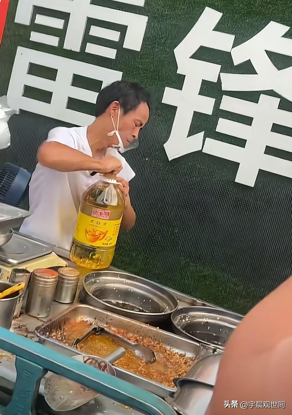 有人竟然吐槽鸡排哥用元宝牌大豆油，
但是鸡排哥一份鸡排才卖6元啊
还要啥自行车，
