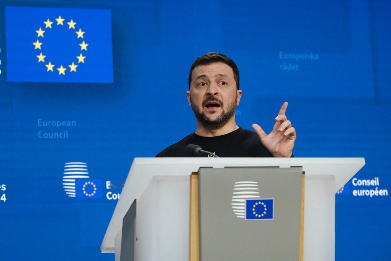 2025年12月19日，欧盟峰会正式批准 。欧盟向乌克兰提供900亿欧元无息贷款