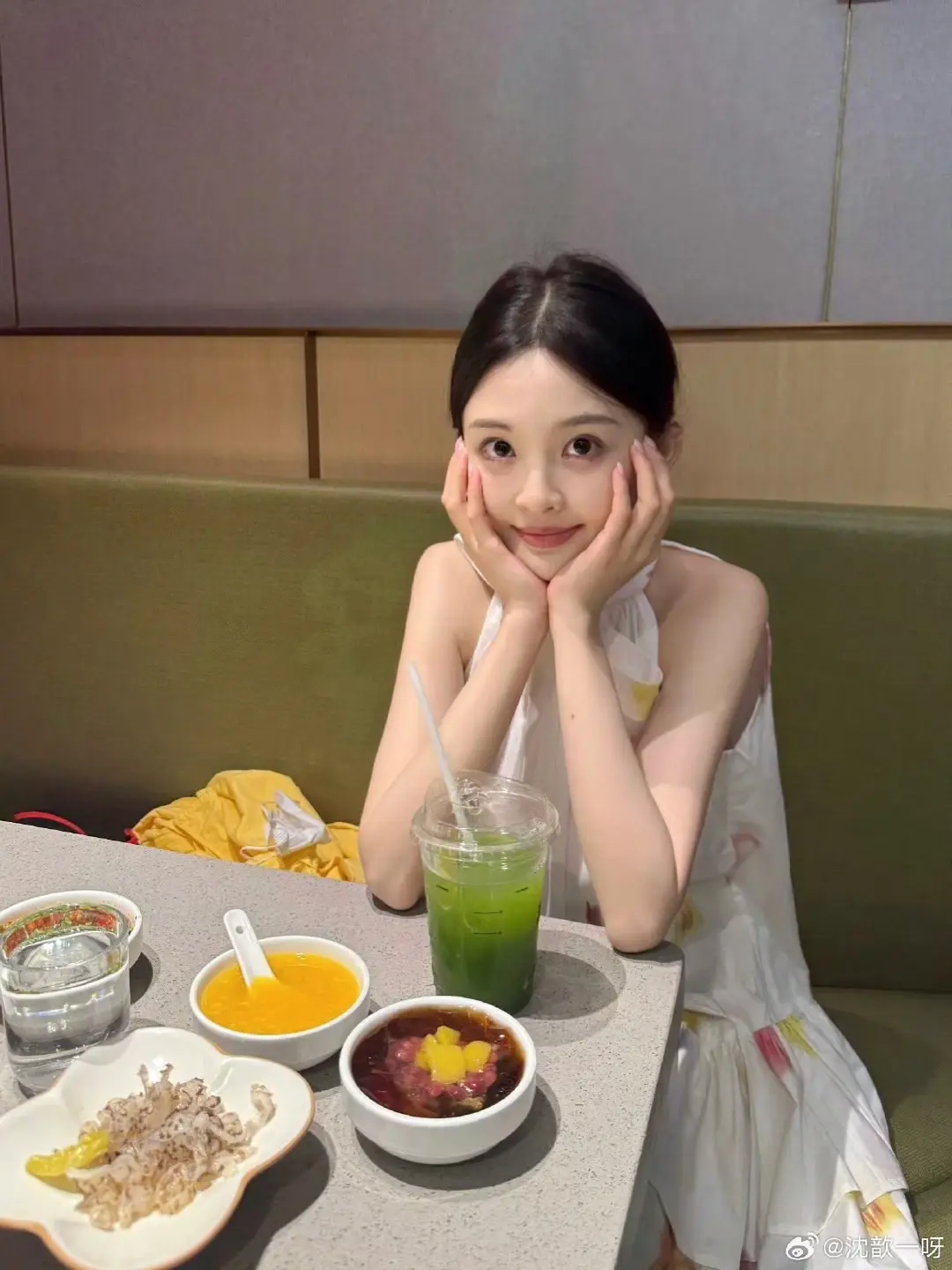 甜妹。
