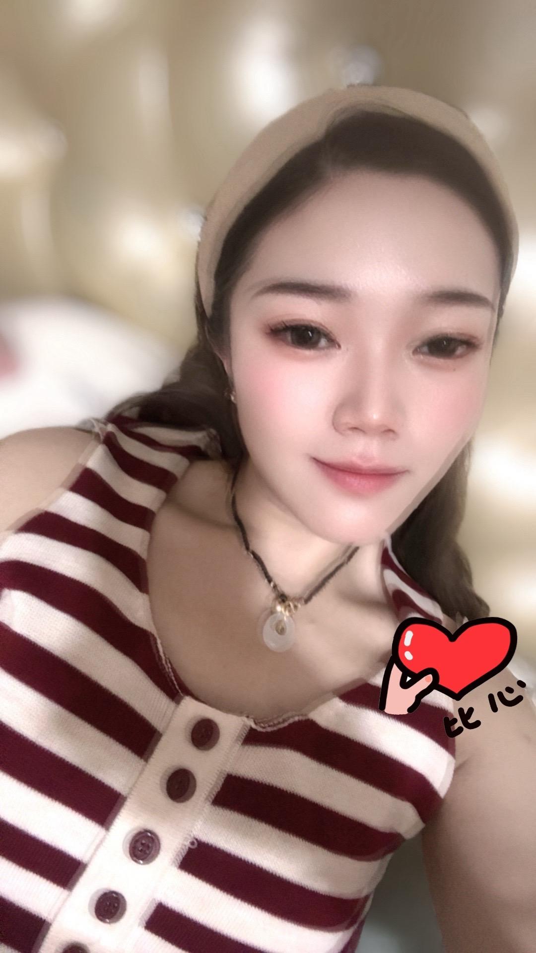 敢在男人面前横行霸道的女人，是因为她得到了这个男人的心♥️😁😁😁...