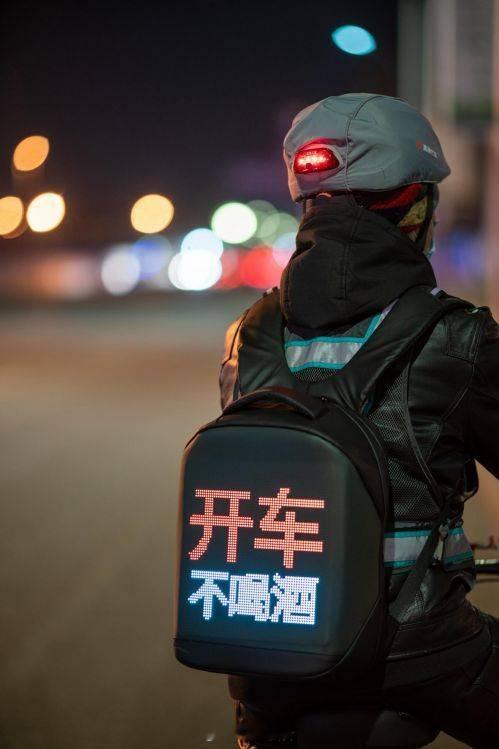 醉酒男子叫代驾到村口留置车内死亡  从代驾职业规范来说，订单理应送到目的地才算完