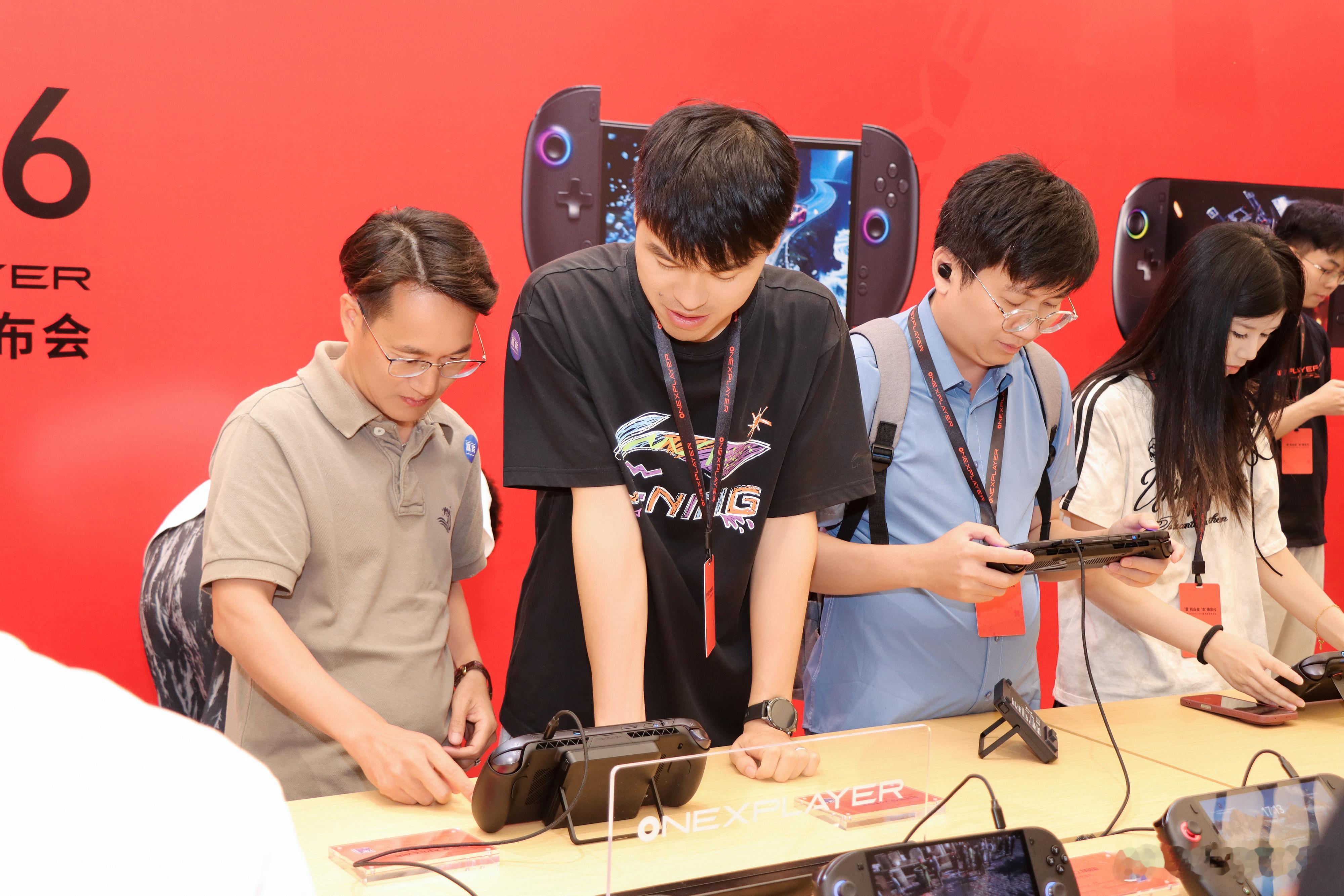 刚蹲完壹号本今天的夏季新品发布会，说实话这波是真的下猛料，一口气亮出四款定位完全