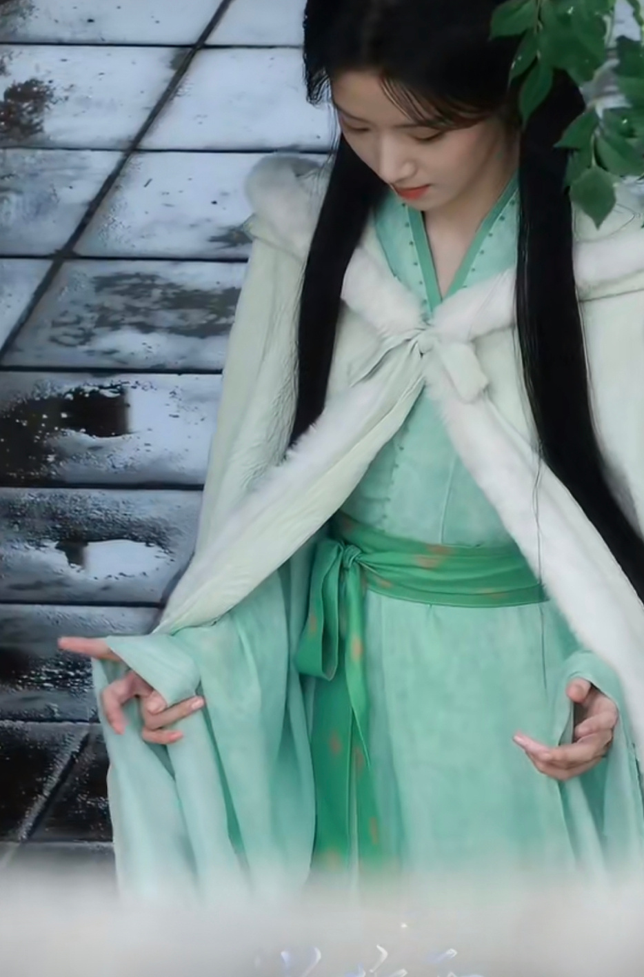 卢昱晓何不同舟渡绿衣路透，这个噜噜晓完全是清水出芙蓉来的