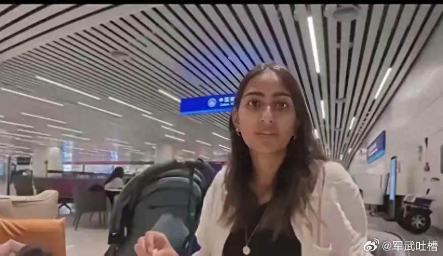 一对英国旅行博主夫妻在广州因为两次违规入境被拒入境，然后就开始拍视频往中国身上泼