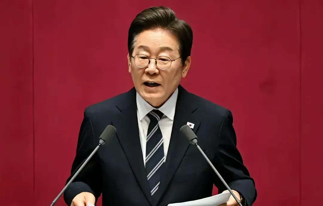 韩国人至今还不明白实权在握的李在明，这时候明明可以对尹锡悦轻而易举的进行逮捕，这