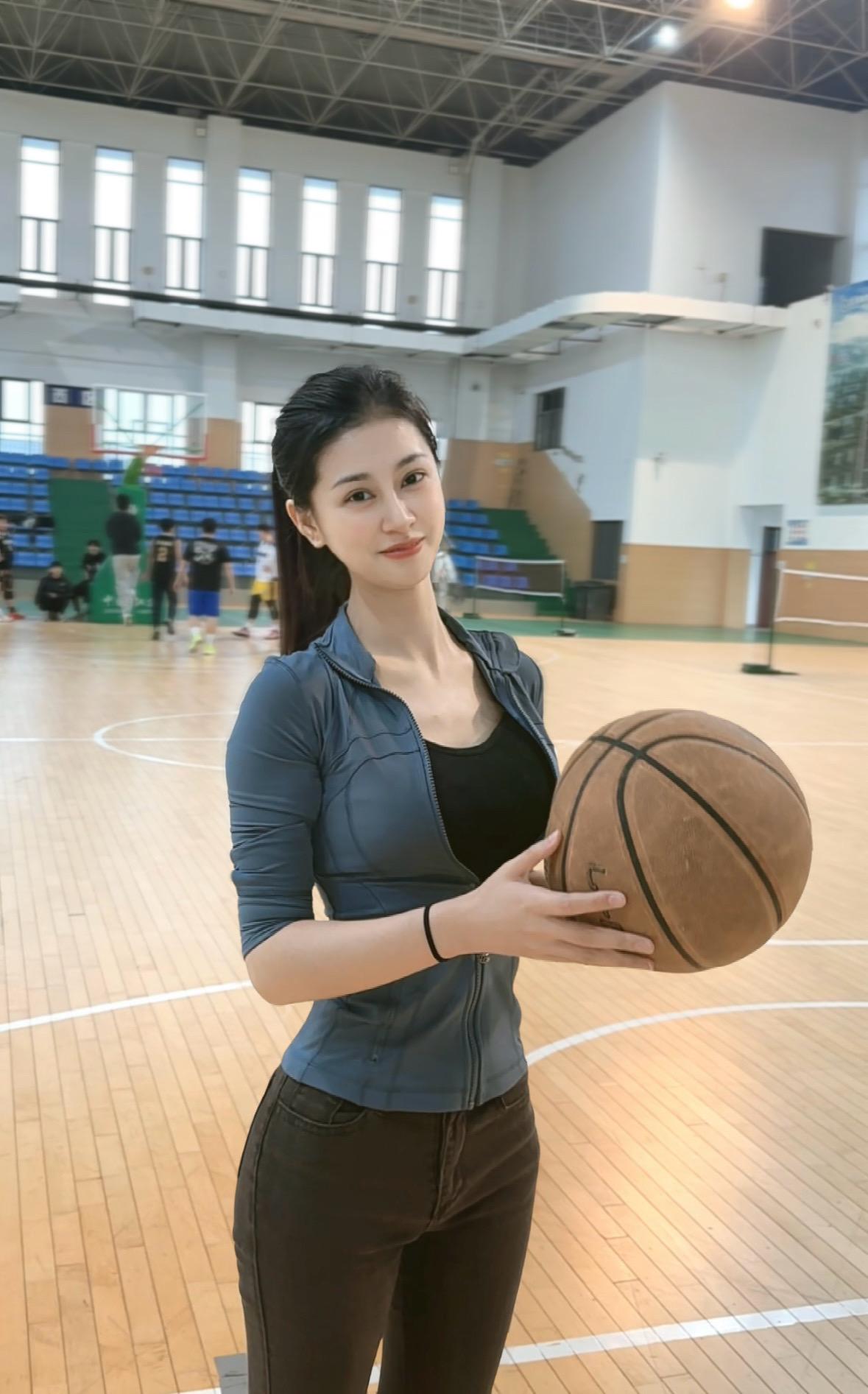 永远太远了 明天陪我打球吧