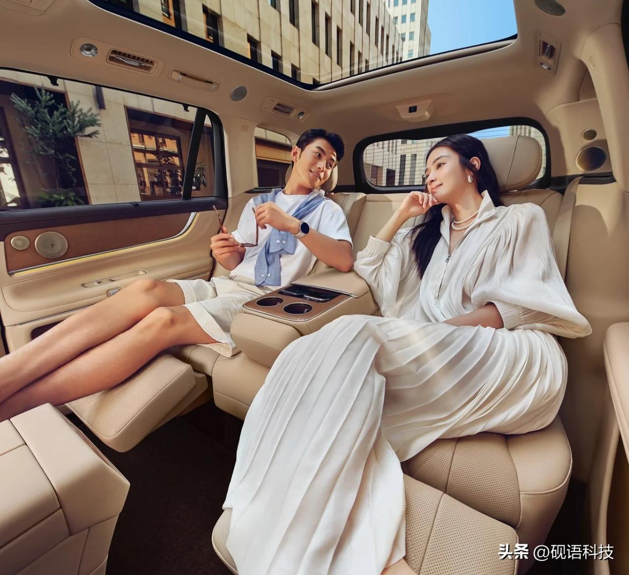 分享我这周有趣的事：
节后上班，让我仍有点不适应[捂脸]。真的有点不想上班了，有