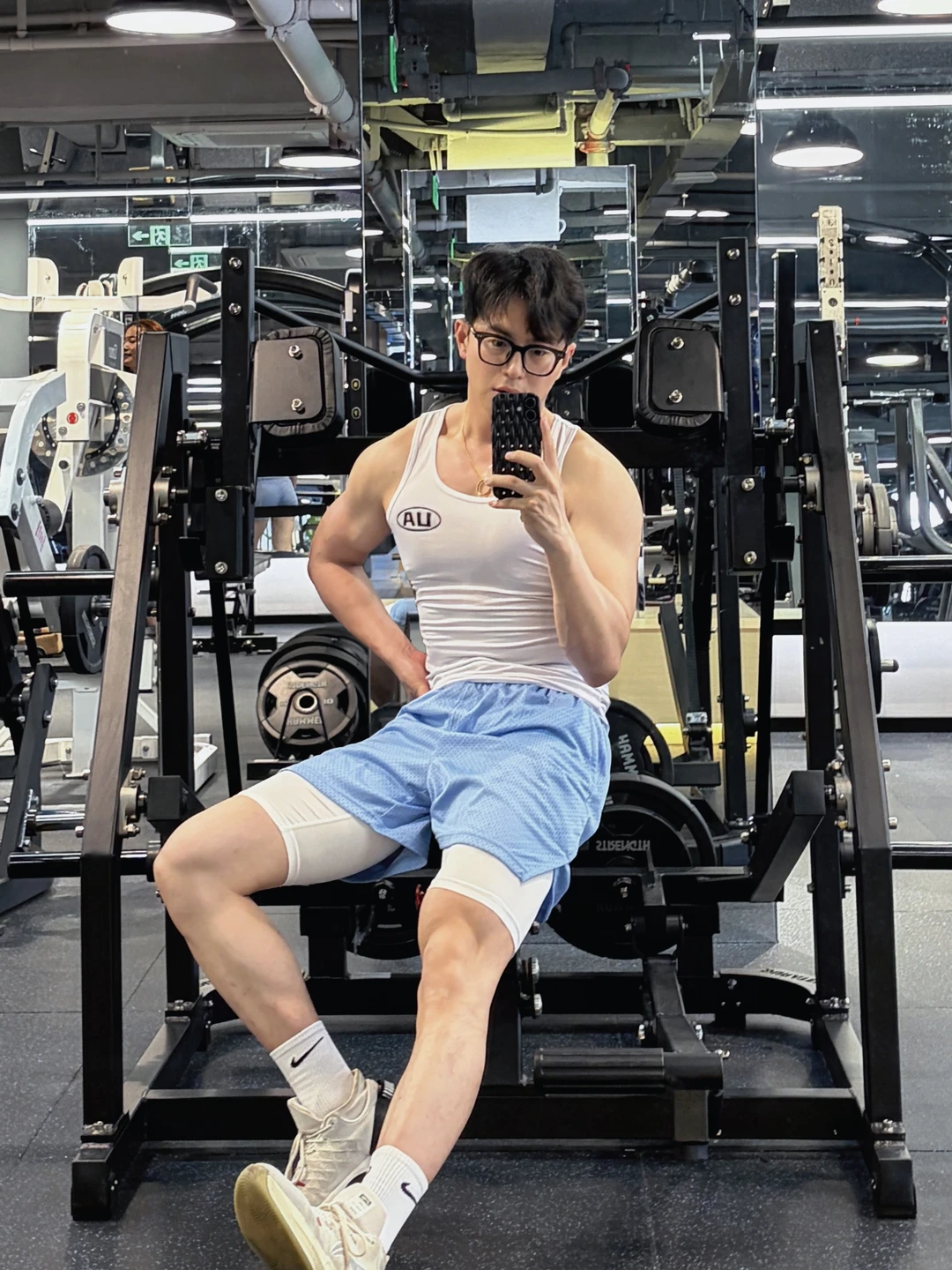 练完腿之后，腿肌开始发力了