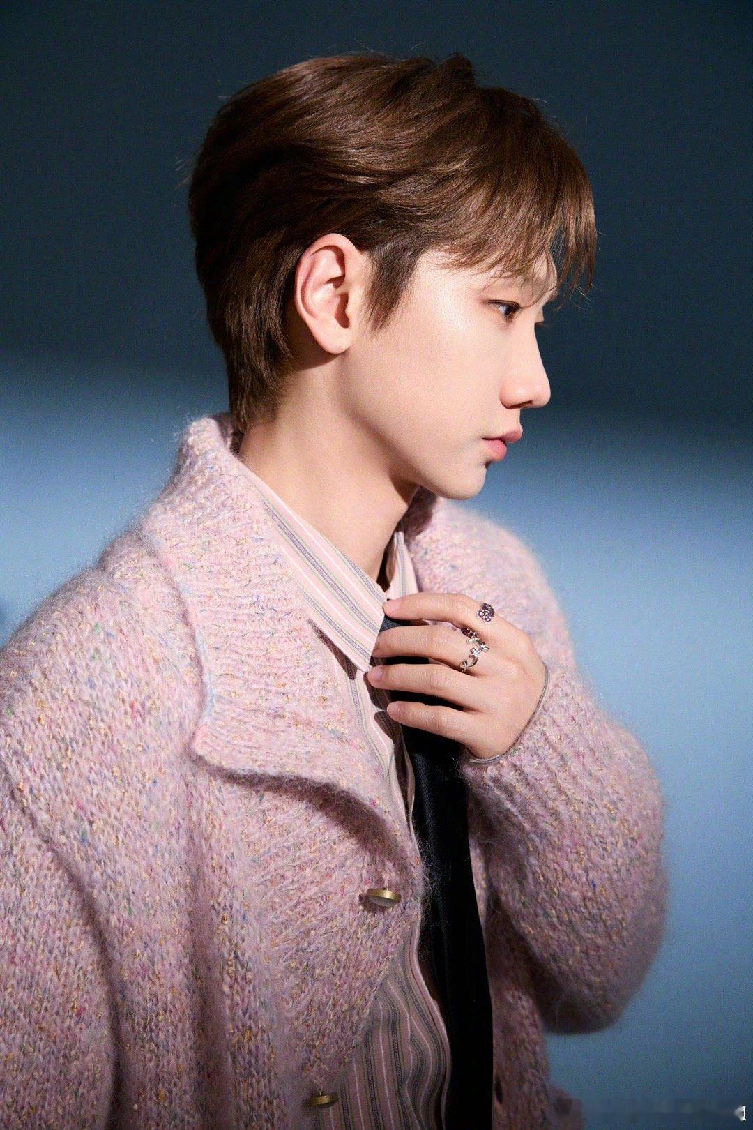 汪苏泷毛衣汪苏泷这件毛衣男女同款～