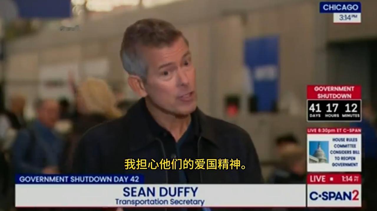 美国：难道不发薪水，你就不上班？
员工：不发薪水我上什么班？
美国：我怀疑你的爱