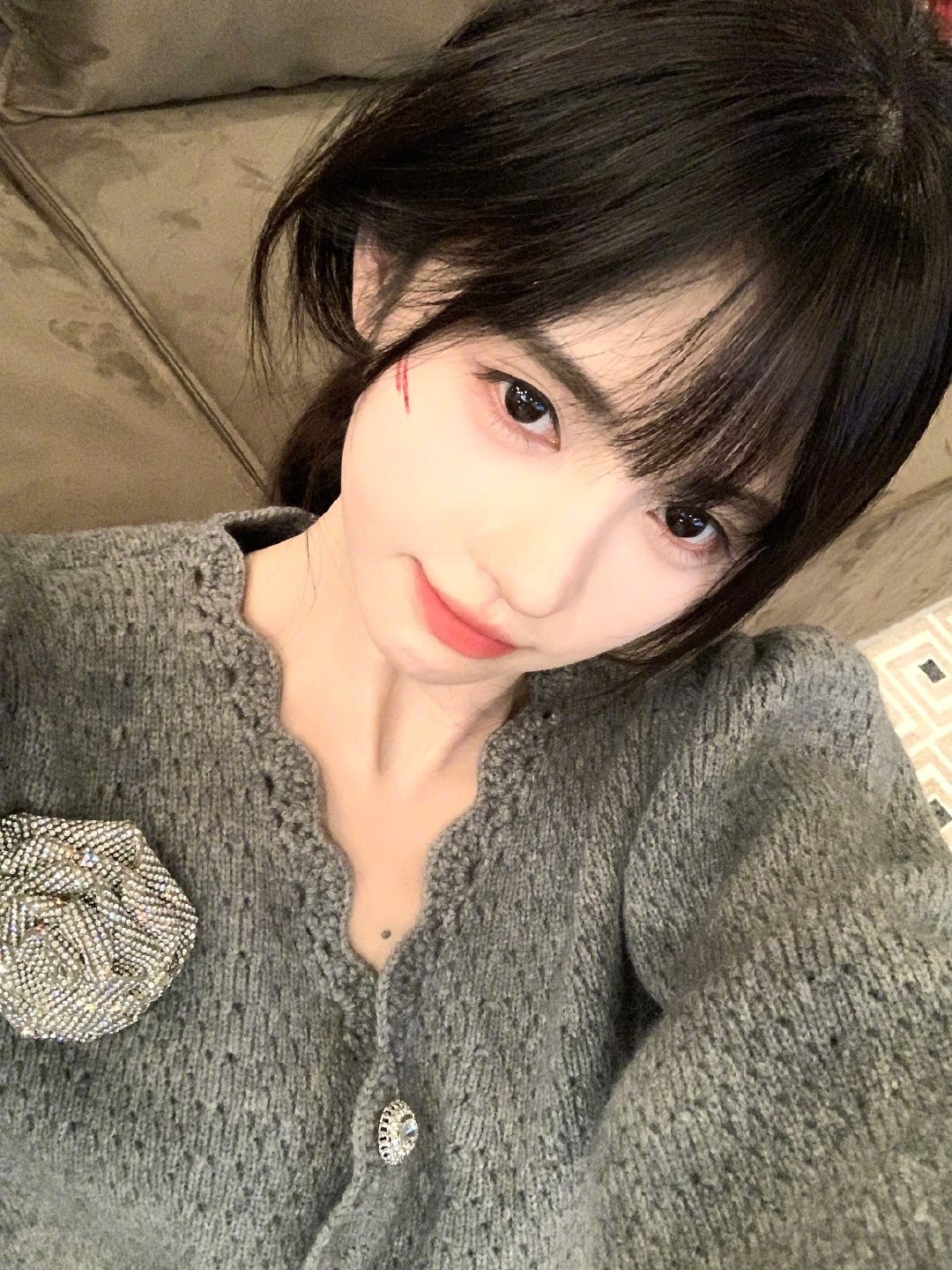 甜甜的小鞠 ​​​