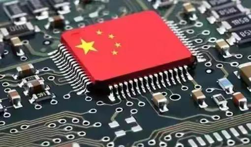 近期，中国芯片价格大幅度跳水，降幅竟然高达40%！这一突如其来的变动让美日芯片巨