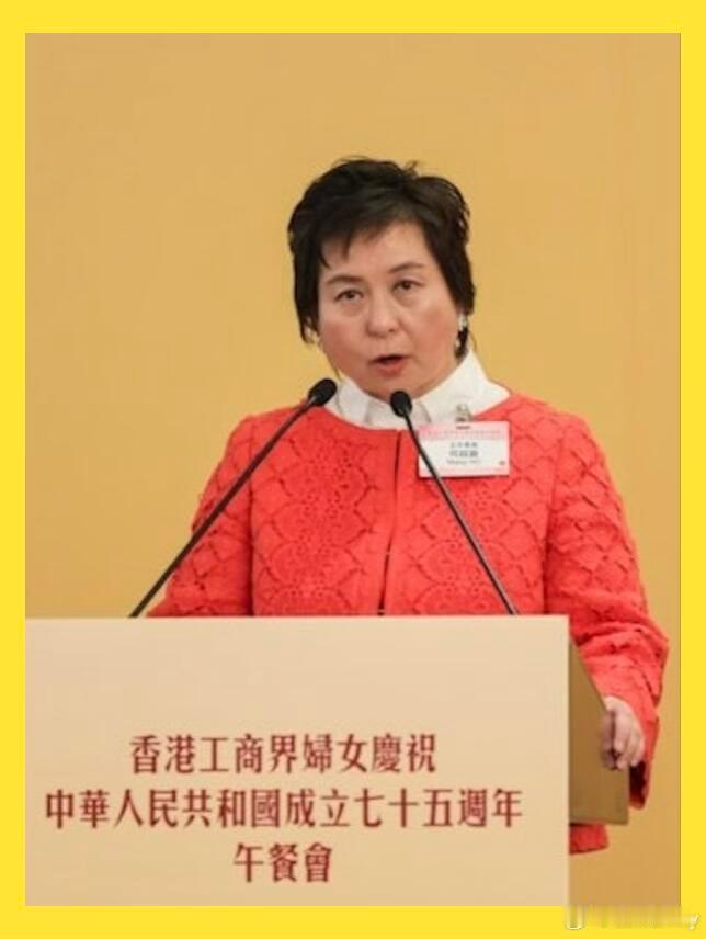 赌王二房三女何超蕸去世今日安详离世，终年60岁 。她是何超琼、何超凤疼爱的妹妹，