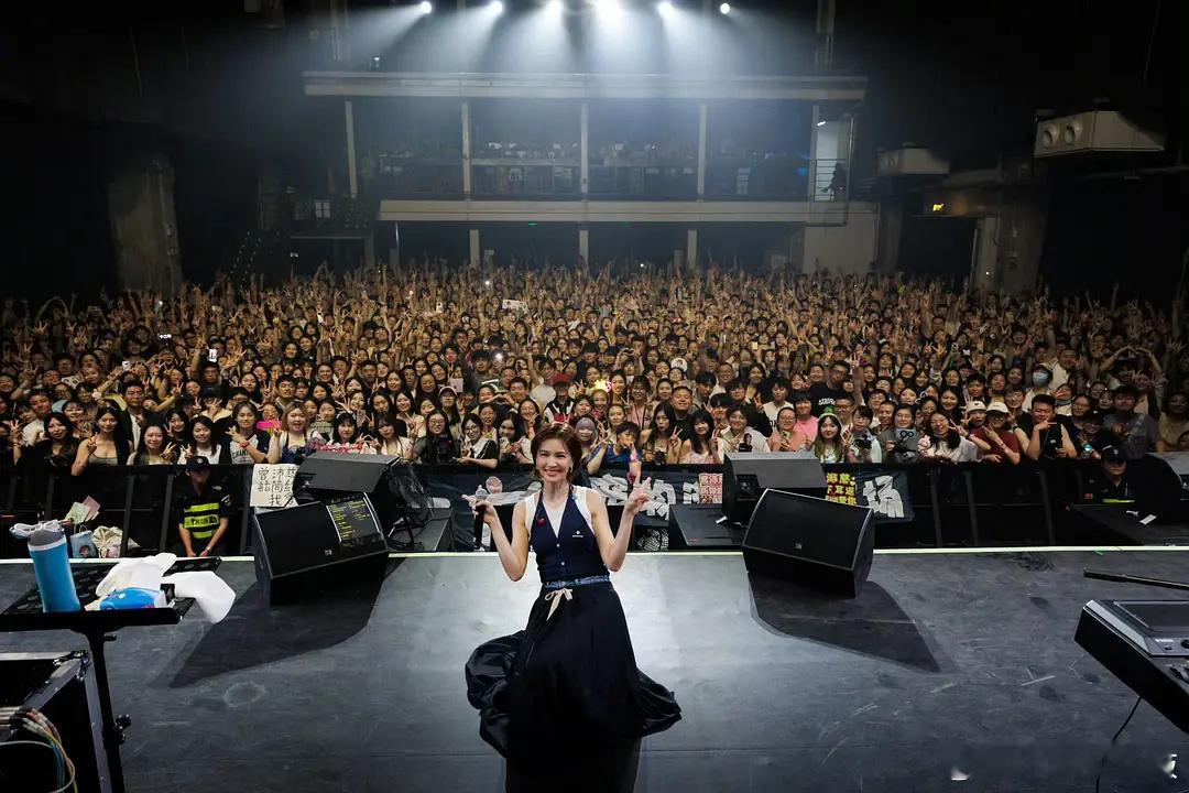 乘风2026｜感觉节目后她可以开体育馆了曾沛慈节目应该真的吸到粉了乘风2026