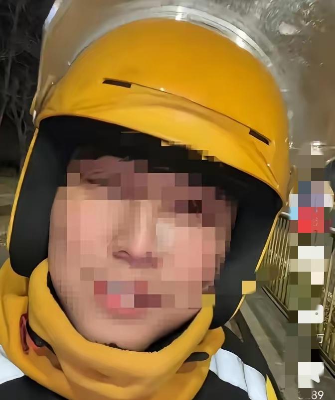 太欺负人了！山东一骑手遇恶意刁难，结局太解气！
 
订单写着1楼、3件矿泉水，送