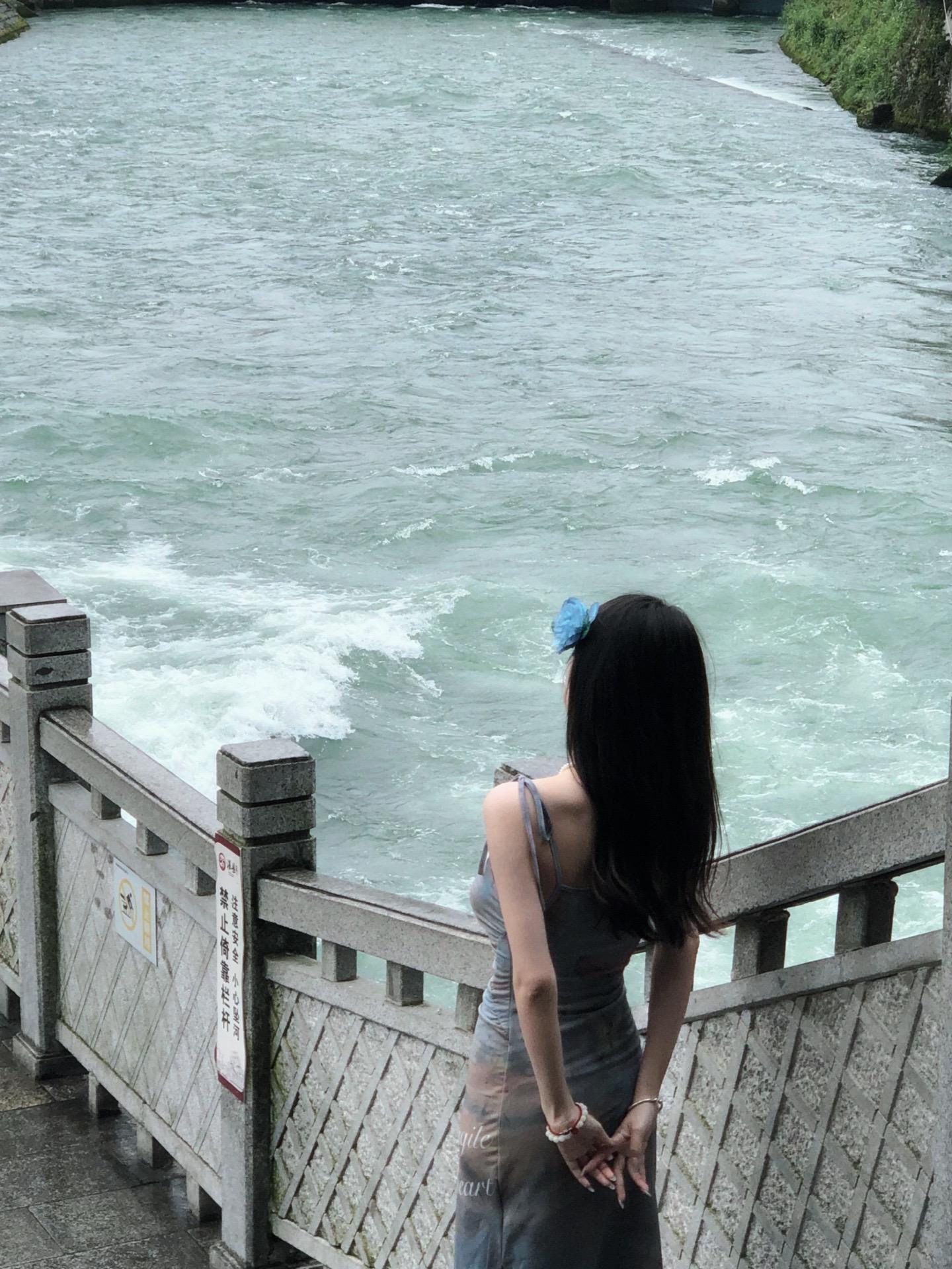 不要短暂的对我好 我要你永远的陪伴。