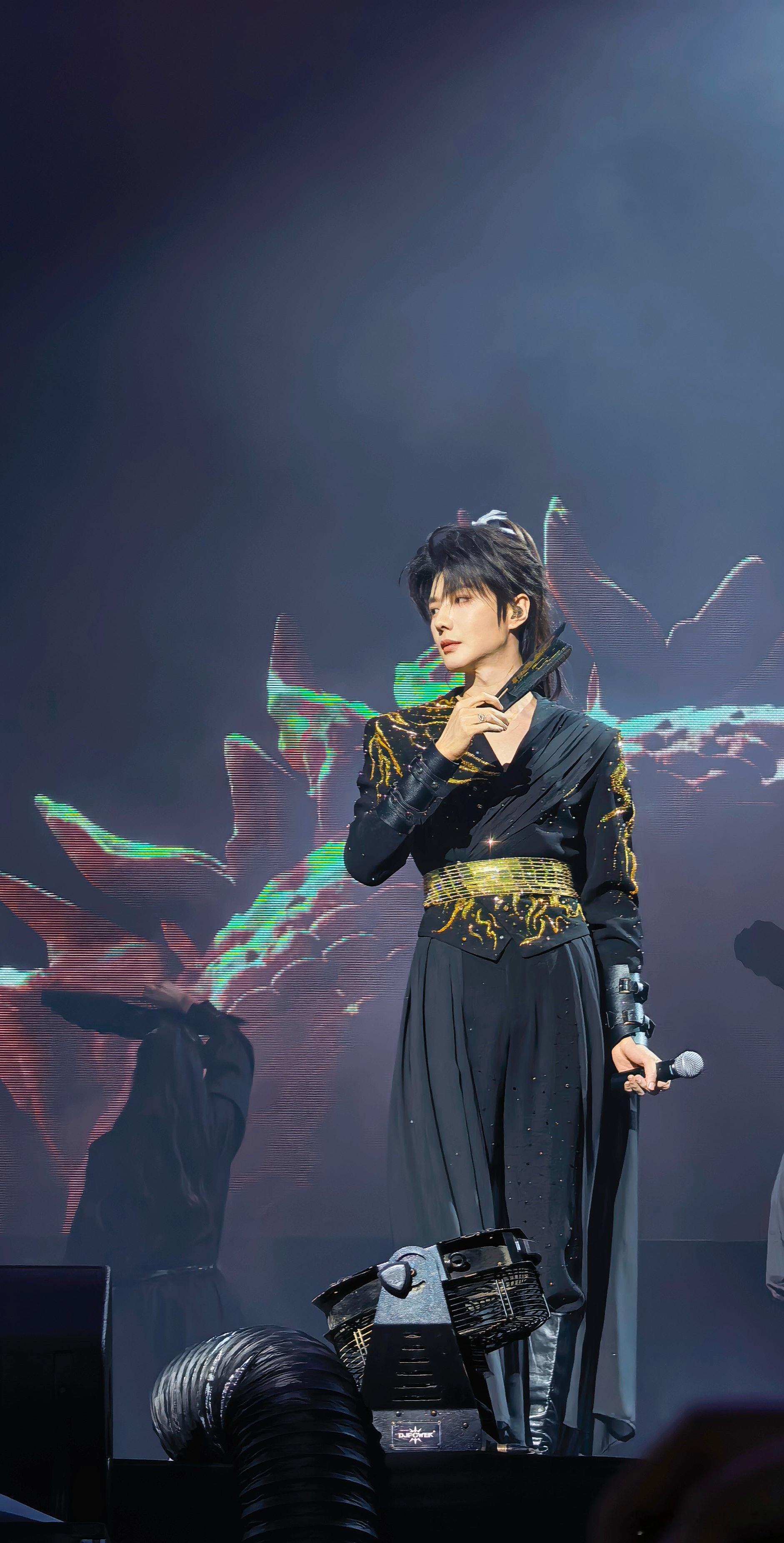 郝熠然 hyr郝熠然 就是这个味！拽拽的古装少爷！今天很美🥰【高清原图】