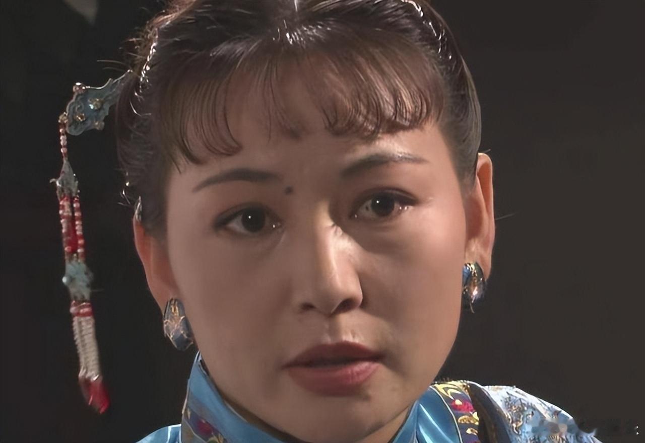 有些演员，或许你叫不出名字，但能记住那张脸，还认可演技。《大宅门》中的堂姐，一晃