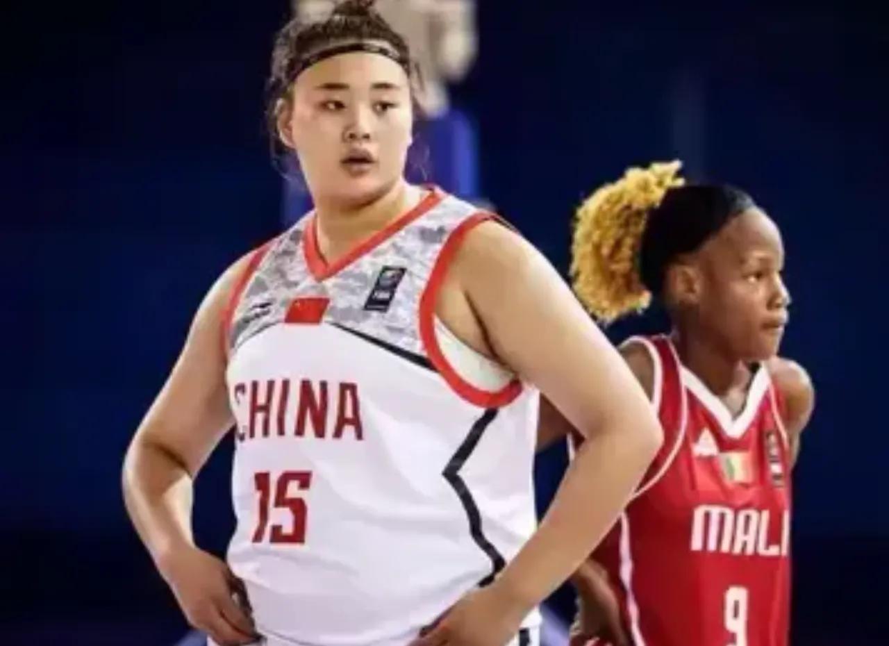 女篮: 世界杯带上刘禹彤就好了

       从女篮世界杯前两场比赛不难看出，