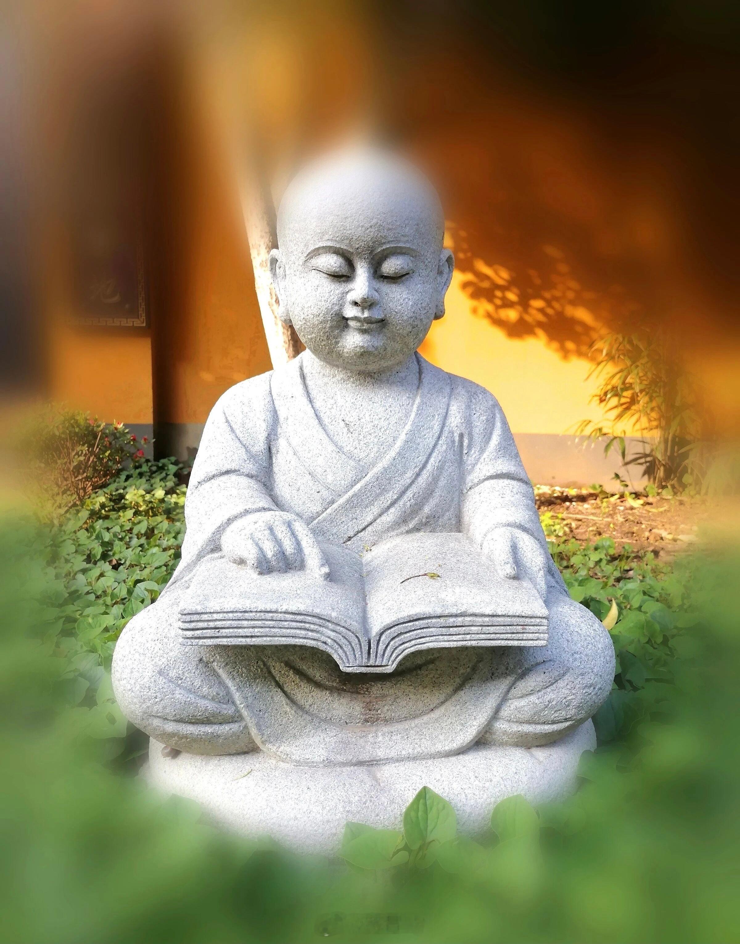 高考 愿你走进考场时胸有成竹，走出考场时笑靥如花。这个夏天，你会收到最好的礼物—