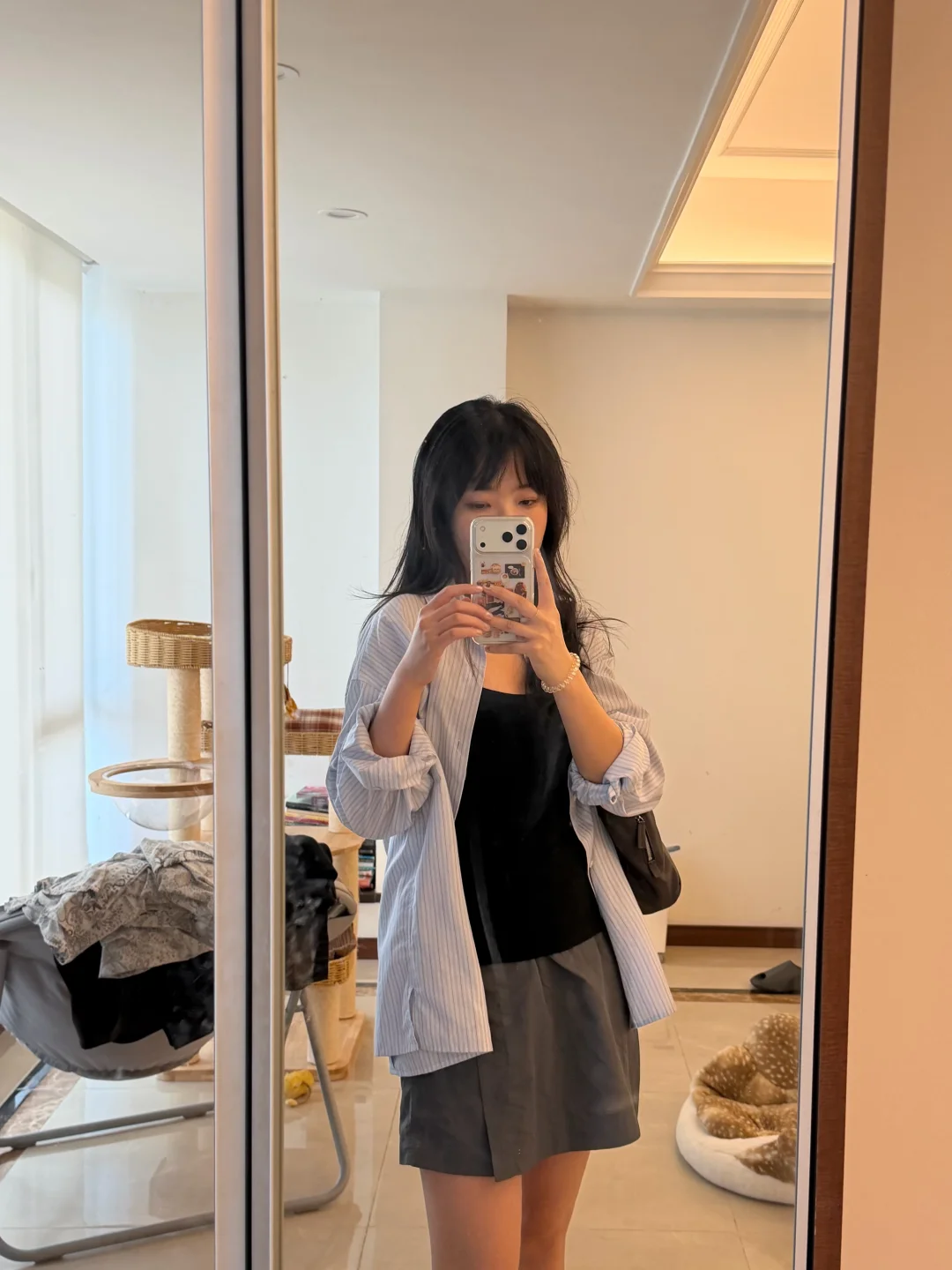 还没穿两天衬衣