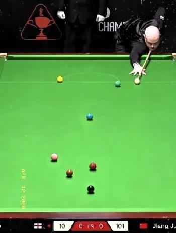 斯莱塞真扯！
世锦赛80进48轮次
江俊对阵斯莱塞:
首局，江俊101-4领先，