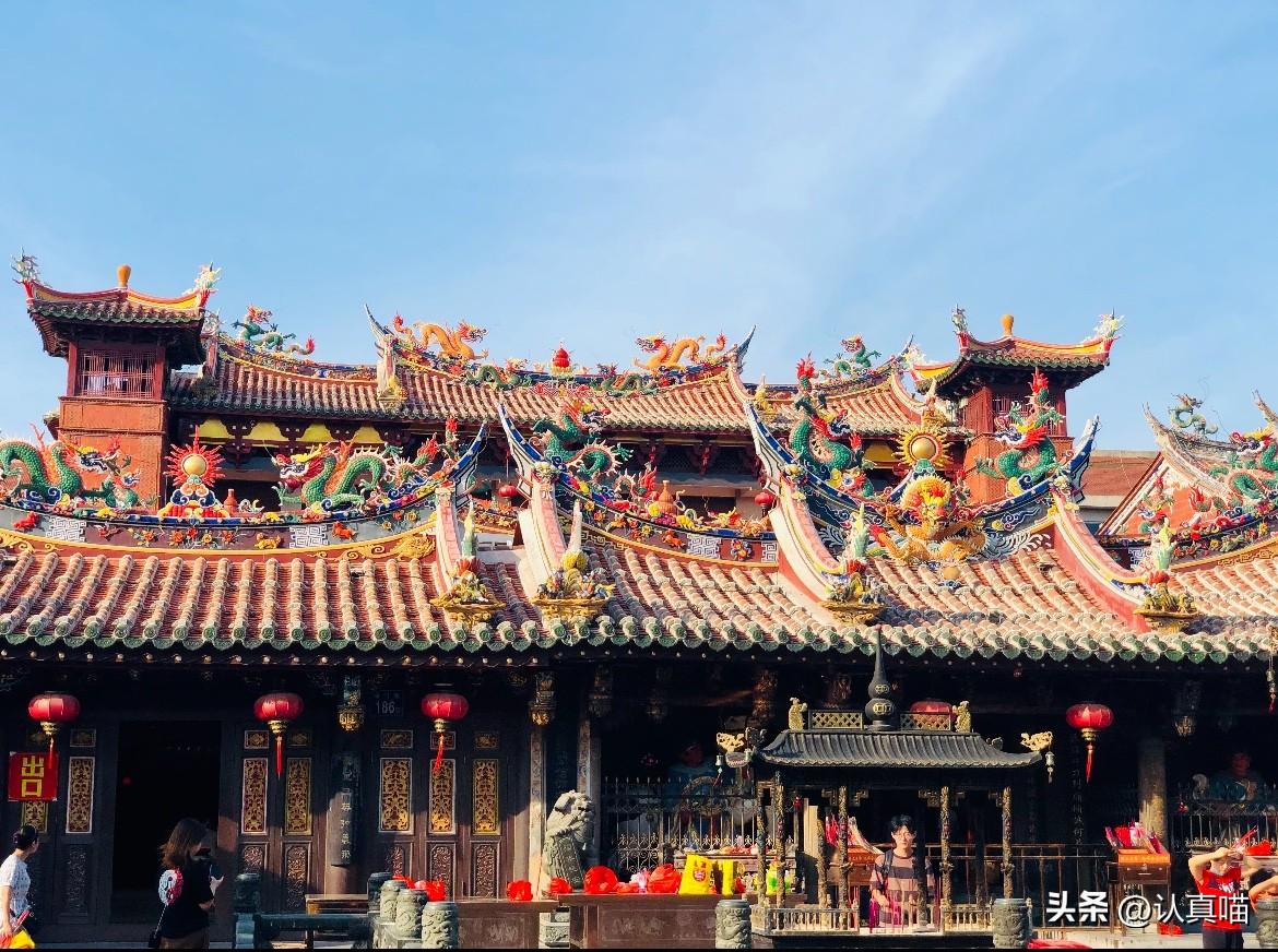 一位教育专家的话，像一盆冷水浇下来，但浇得我彻底清醒了
他说现在的高考，跟30年
