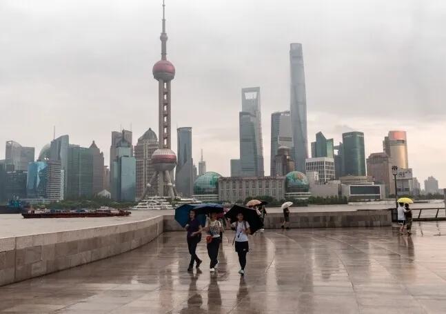 韩国媒体：中国免签政策，韩国游客争相赴华

最近，中国政府暂时允许包括韩国在内的