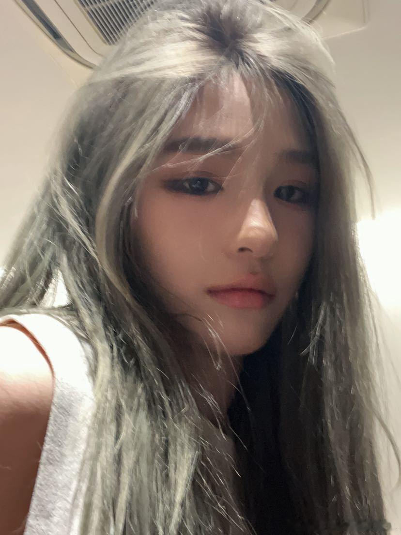 一个优雅的挑水人王奕0606奕路繁花启新程0606王奕生日快乐 💥【完美偶像w