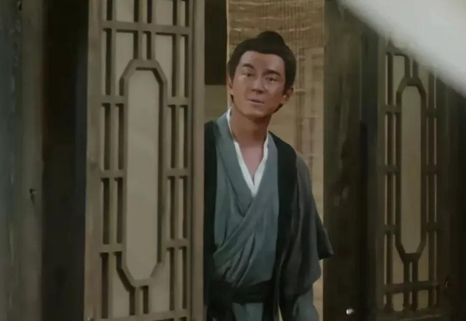 #黑皮果然会让颜值下降#林更新用化妆证明了黑了是真显瘦，看这脸当真瘦了一圈[允悲