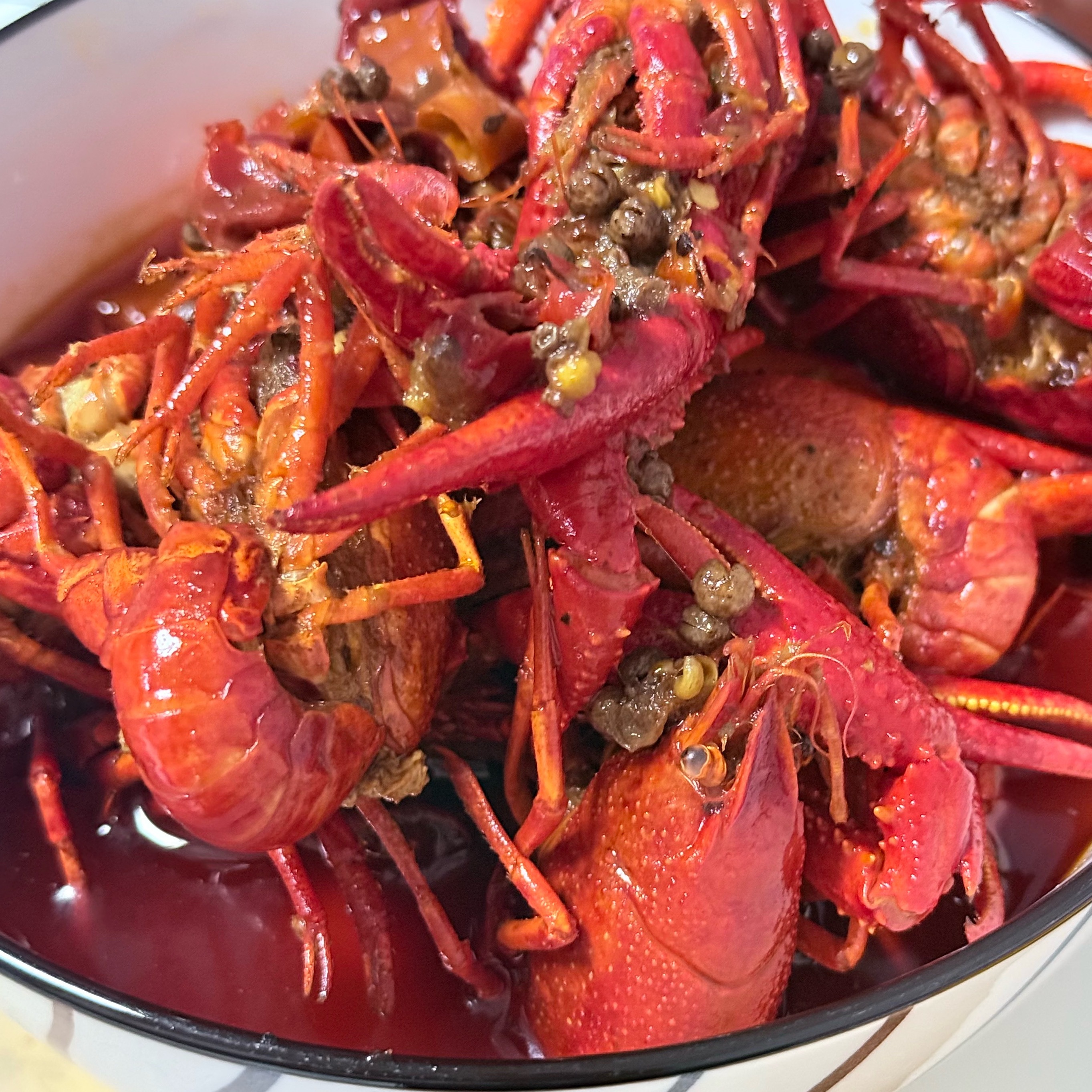 吃上鱼丝给寄的🦞了~好吃😋 