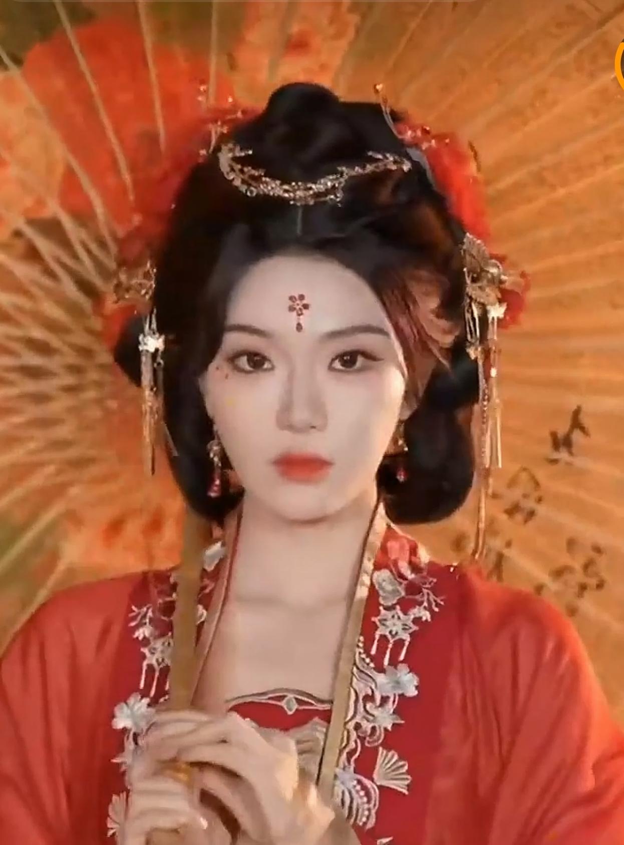 制作精彩，歌声优美，很有故事感，快来看看吧[赞][赞][赞]
         