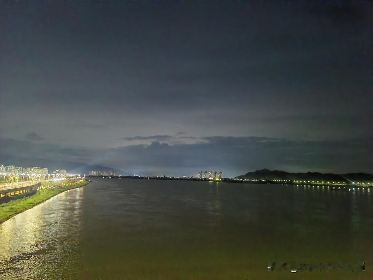 健康不能光靠运气，靠养成良好的日常习惯更靠谱。
这里有几项科学建议，简单有效：