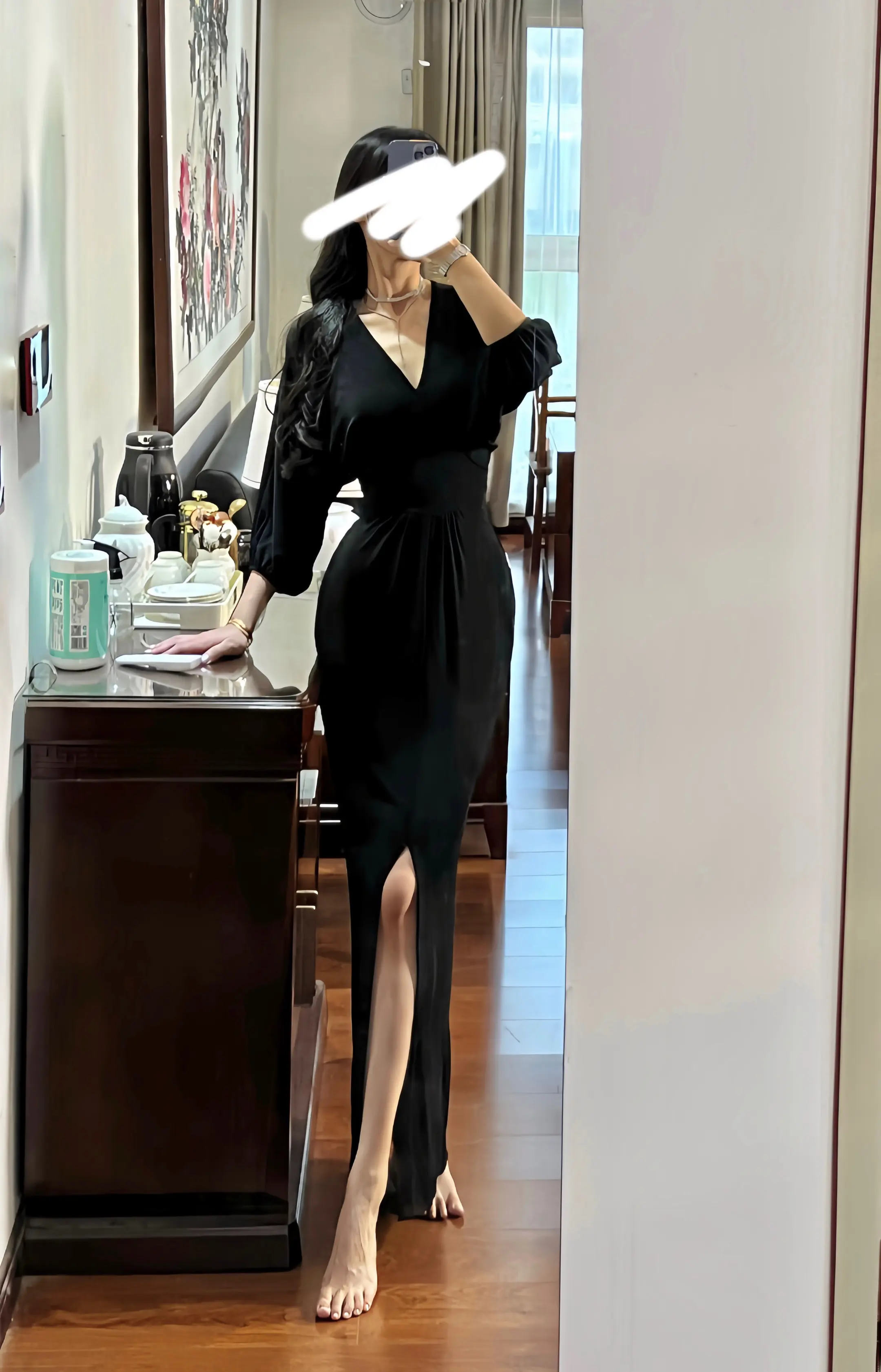 生活越是想让她低头 她越是要站得笔直。