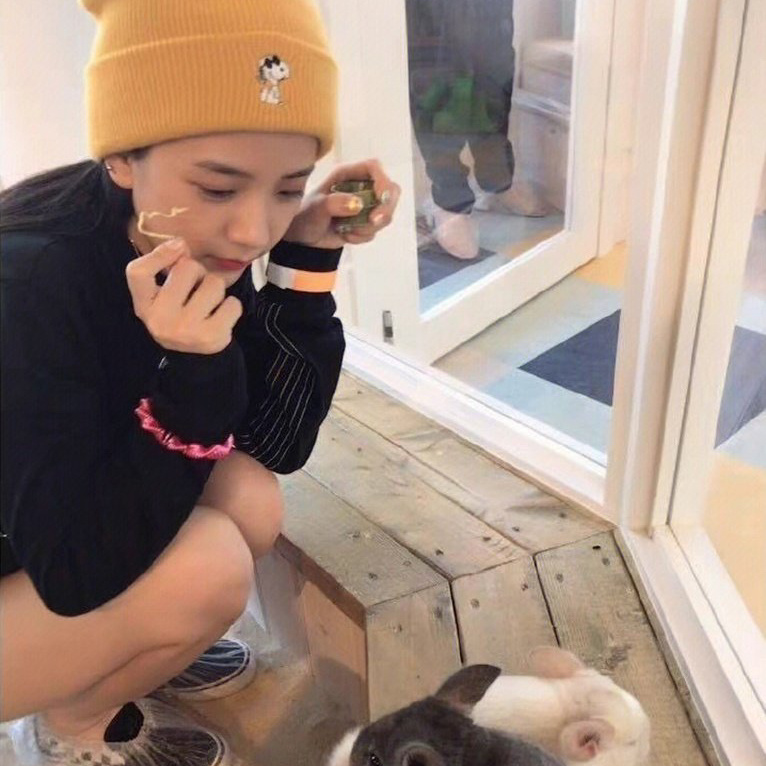 金智秀 头像合集 ​​​