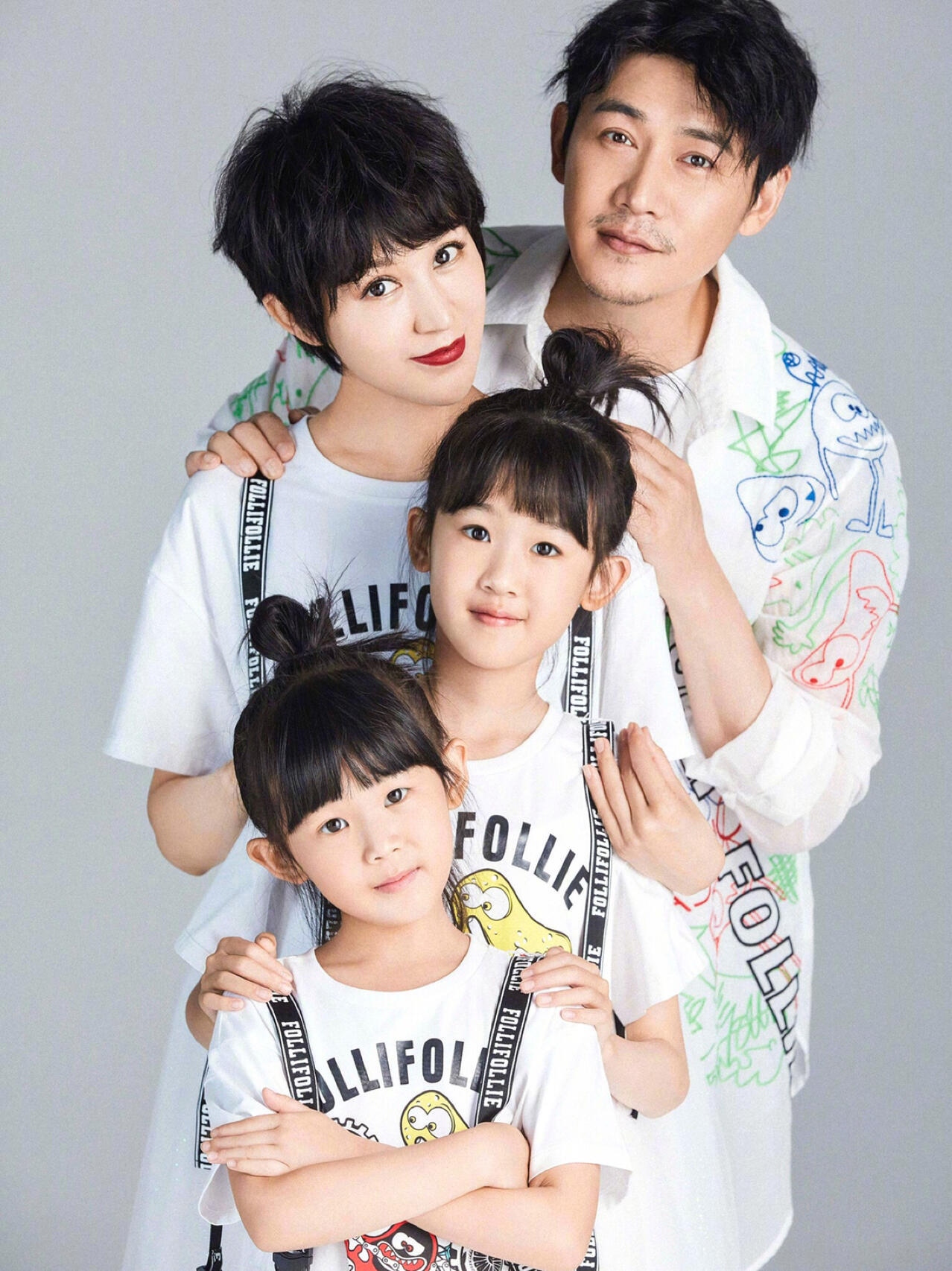 以前一直以为鲍蕾整容了，没想到她妹妹也长这样…陆毅顶流时期高调官宣恋情第一人 ​
