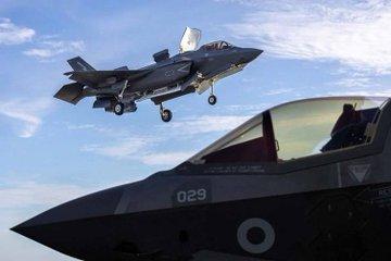 据英国皇家海军消息，目前在地中海的“威尔士亲王”号航空母舰首次配备了完整的舰载机