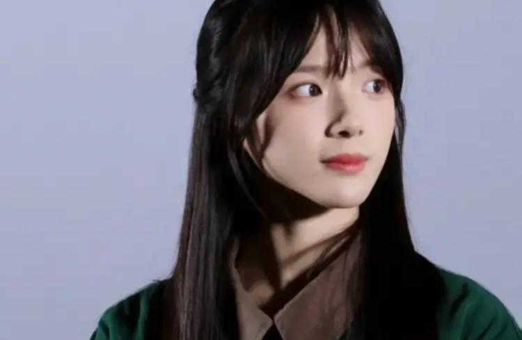 三个素人主演，看哭千万人
4月30日，潮汕方言影片《给阿嬷的情书》正式公映，首日