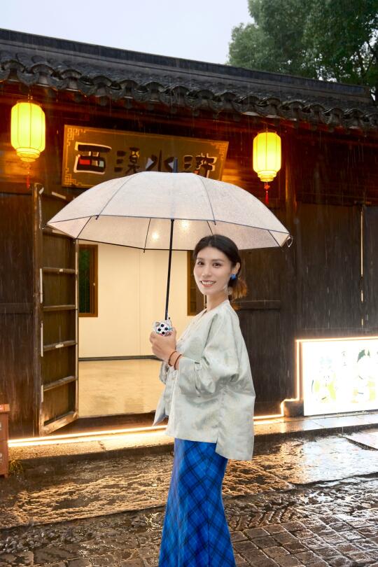 绝对是迄今为止最神秘且震撼的沉浸式IP大作
