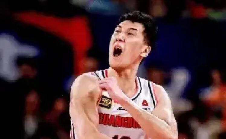 再不做轮休，核心真会被榨干。
 
杜润旺一句“我怕打爆迪亚洛，干脆不去”，把山西