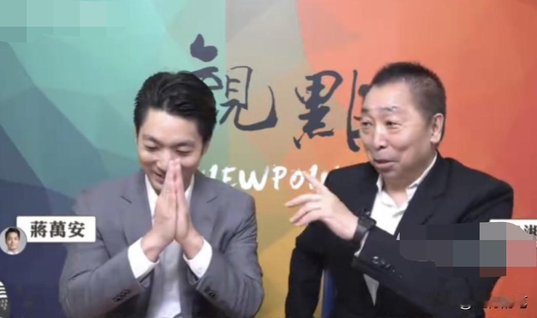 唐湘龙第一次调节目时间采访蒋万安。

今天一大早，为了配合蒋万安的行程时间，唐湘