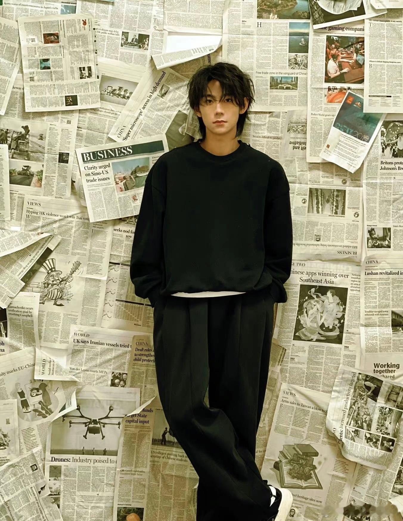 刘家祎演韩一墨太对味了刘家祎这张脸天生适合演悬疑 韩一墨选角太可！刘家祎的阴郁藏