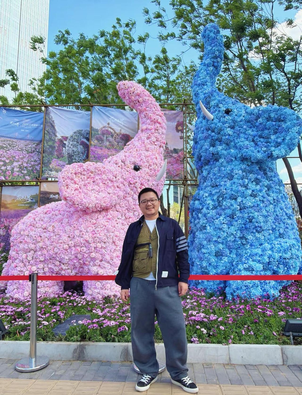 北京正在发生一些变化。丽泽商务区 好天气 北京 北京大叔