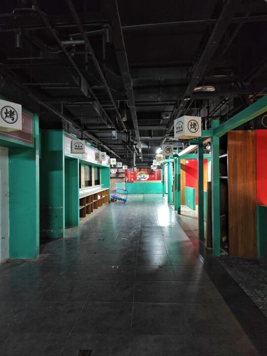 如此萧条的观音桥某好吃街(citywalk345)