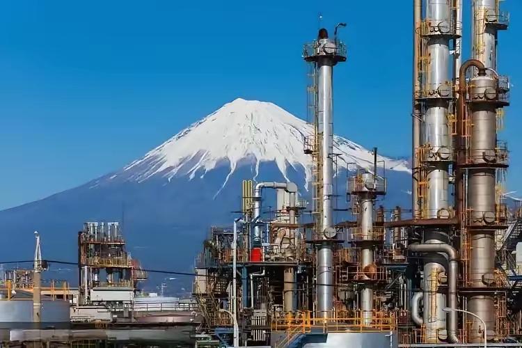 东京电力公司，把排污阀拧开了。

就在4月2号上午11点半，7800吨福岛核污水