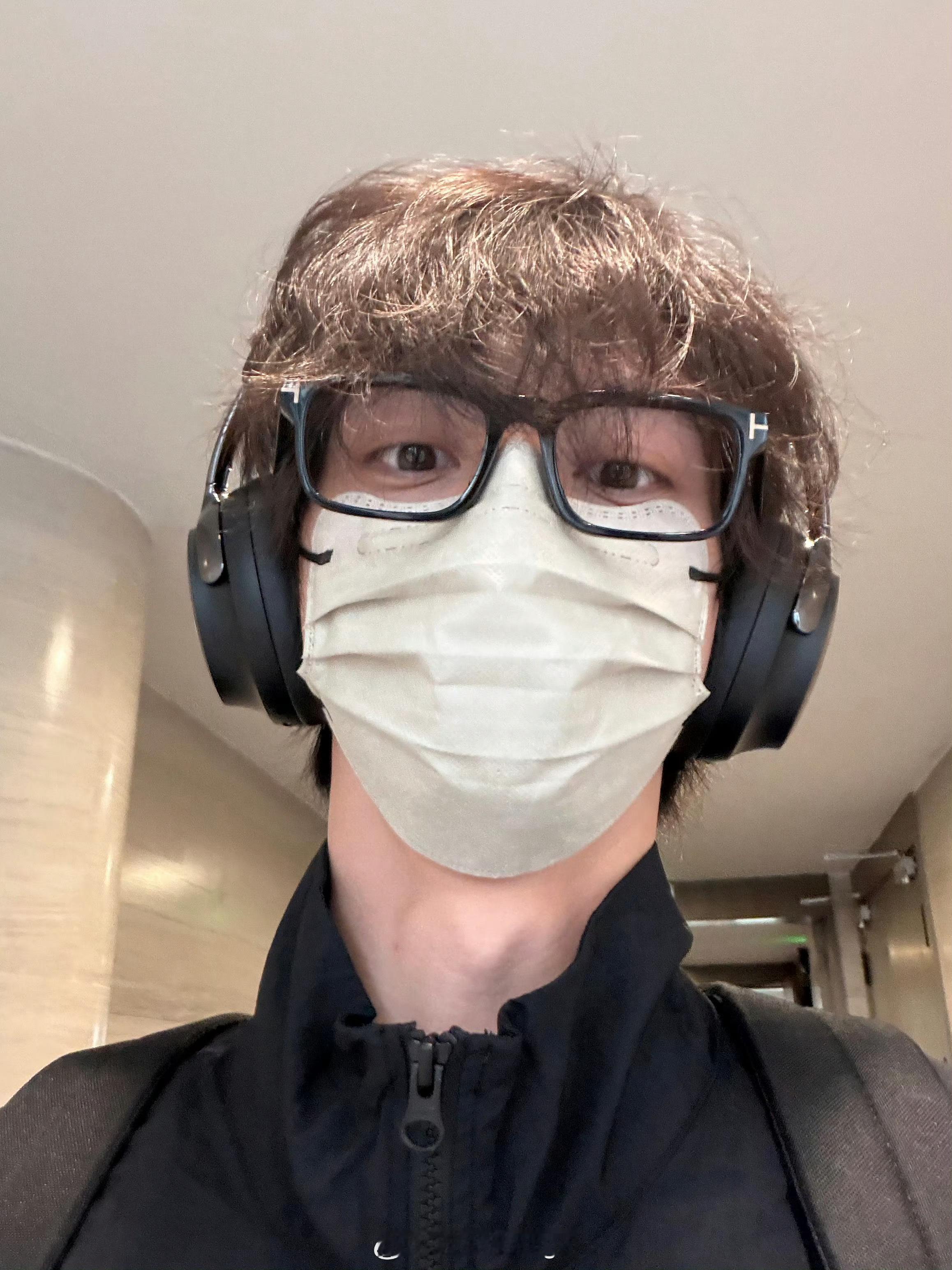 赖伟明今日是男大确实很男大 ​​​